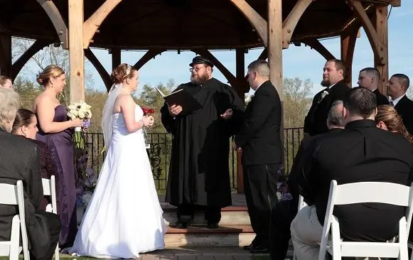 jewish outdoor wedding ceremony